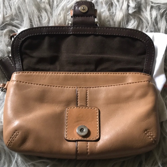 Leather Coach Wrislet - Picture 6 of 11